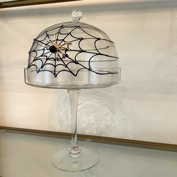 Gorgeous Halloween Glass Cloche 15in Jeweled Spider on Web Cake Dome Pedestal - Picture 4 of 10